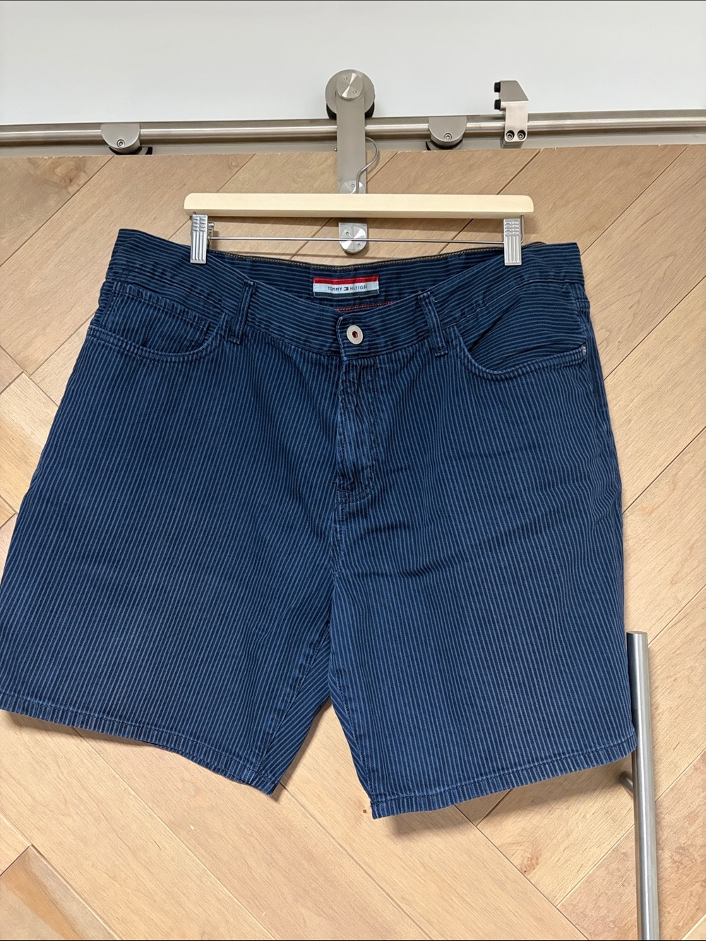 Tommy Hilfiger Mens Navy Pinstripe Dad Shorts